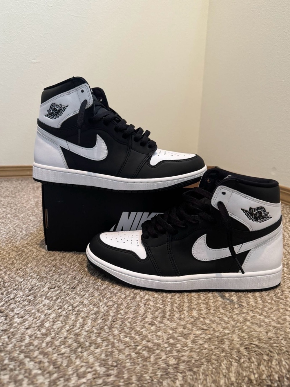 Nike Air Jordan 1 OG High - Black/White